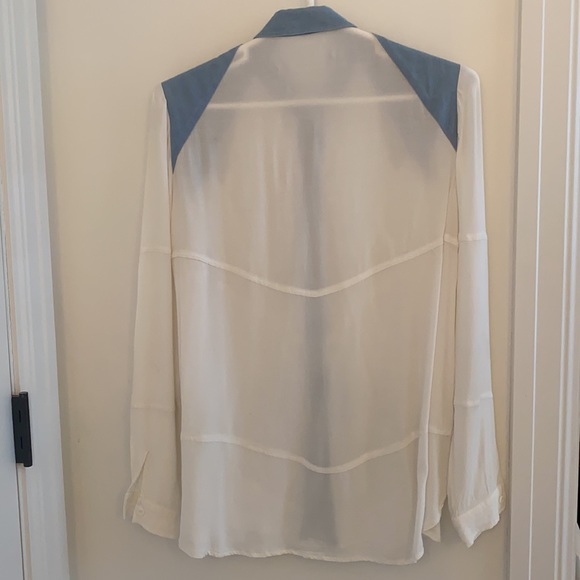 Finders Keepers Blouse - Picture 2 of 2